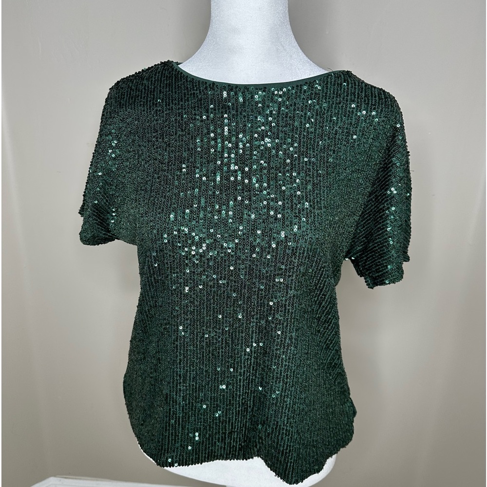 ☘️NWT: H&M sequence top☘️ - Picture 3 of 6